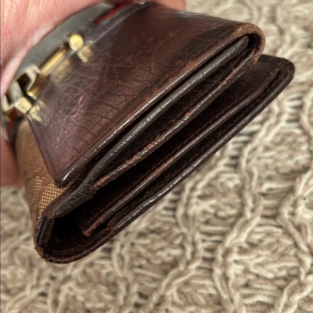 🎉one day PRICE slash! Gucci long wallet ( project ) - Picture 5 of 15